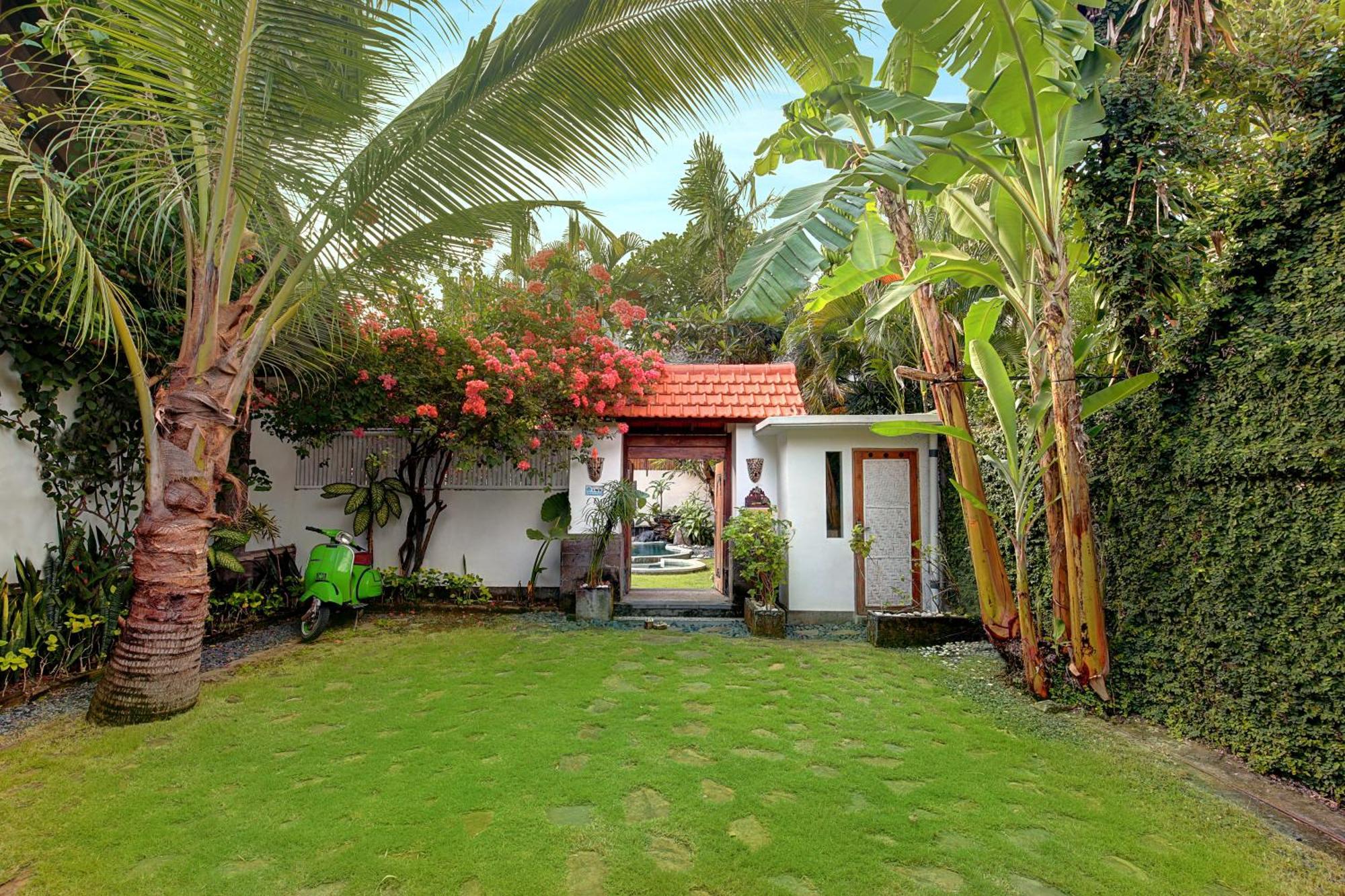 Lepa Villa, Oasis In Legian Villa Seminyak (Bali)